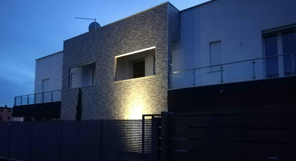 Edificio quadrifamiliare